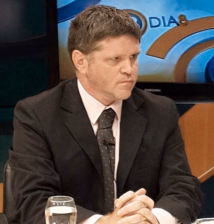 ¿Cuánto cobra un abogado en Córdoba?