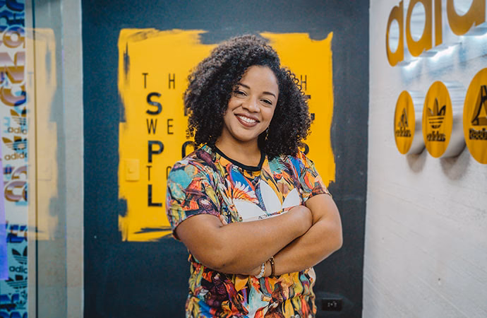 ¿Cuánto gana un empleado de Adidas Colombia?