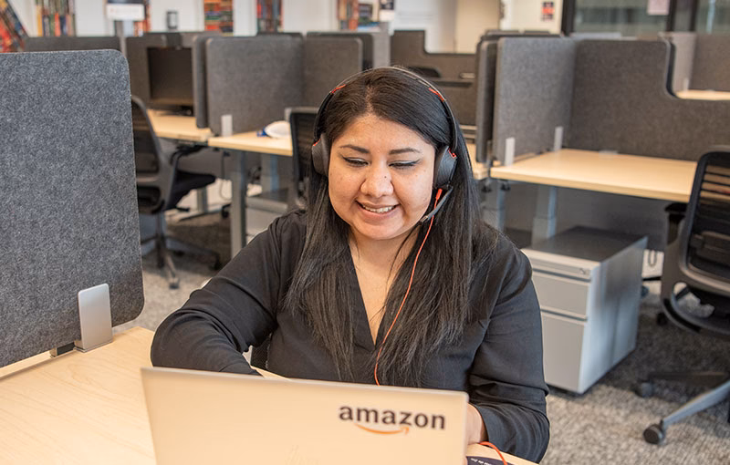 ¿Dónde apuntarse para trabajar en Amazon?