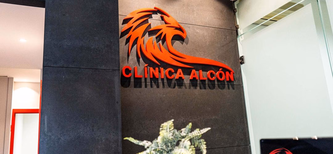 ¿Alcon paga bien?