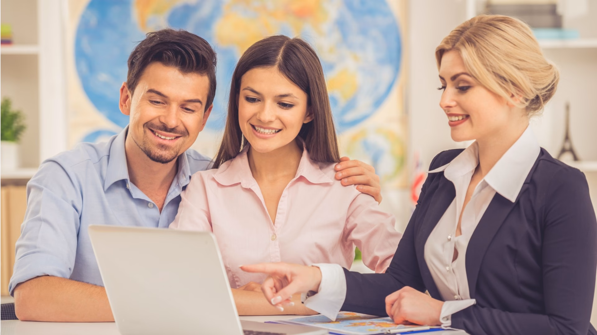 ¿Cuál es el trabajo de un asesor de viajes?