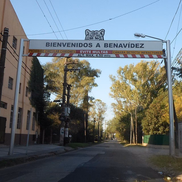 ¿Cuántos habitantes hay en Benavídez?