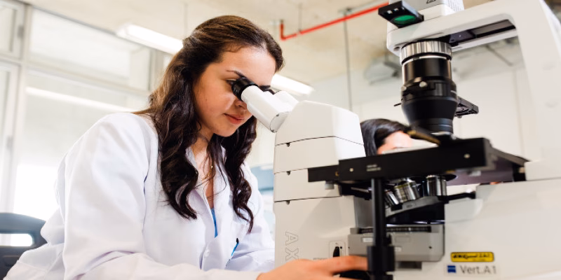 ¿Qué salida laboral tiene la bioingeniería?