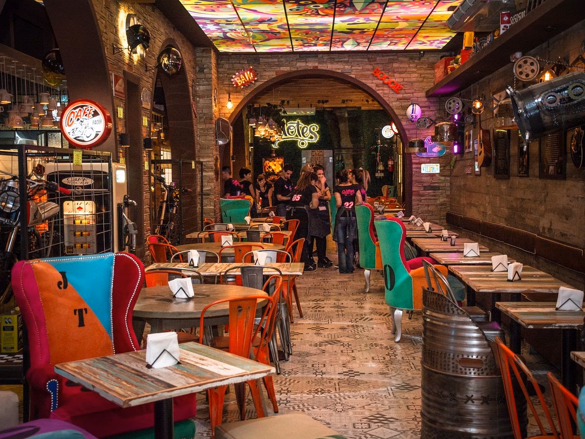 ¿Cuánto cuesta un tostado en Café Martínez?