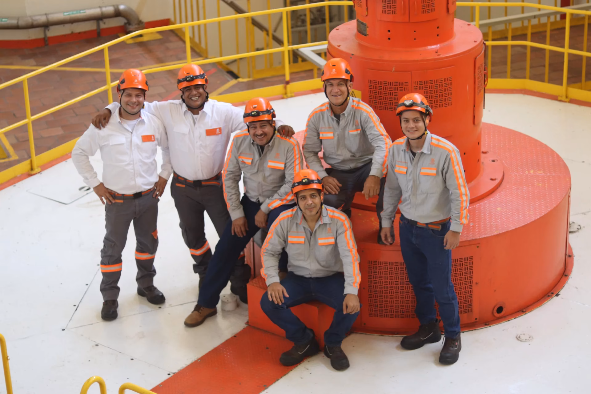 ¿Cómo enviar una hoja de vida a Celsia?