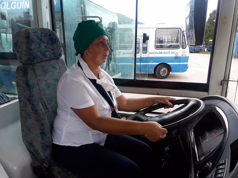 ¿Cómo se dice chofer en mujer?