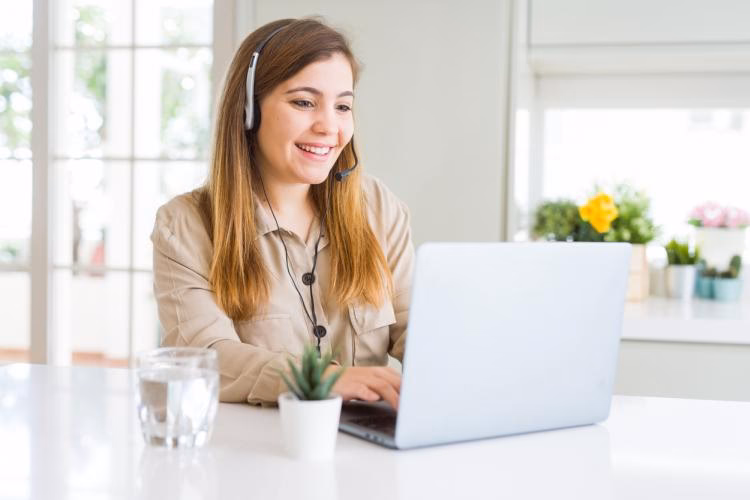 ¿Cómo es trabajar en un call center?