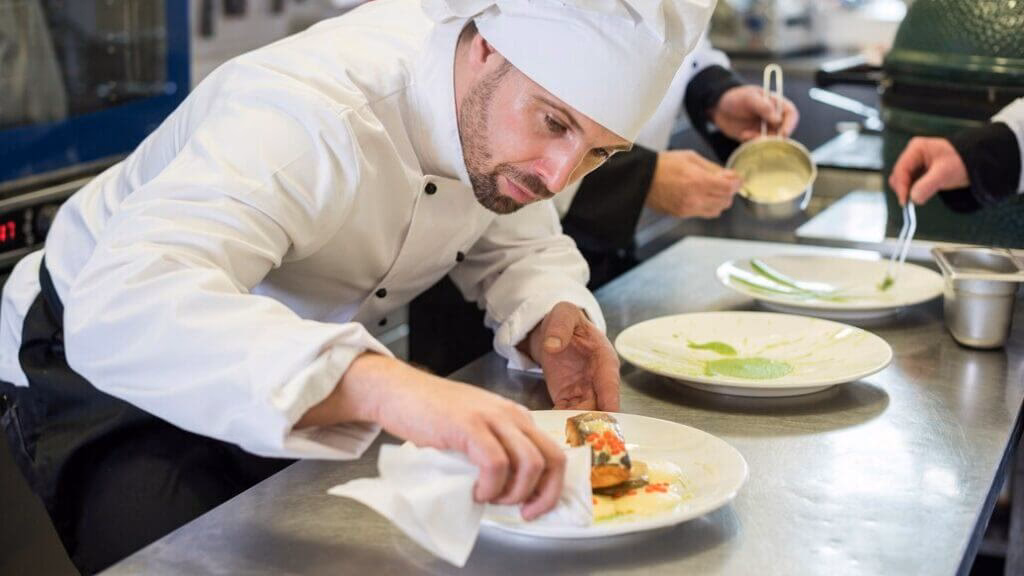 ¿Cuánto cuesta tener un chef privado?