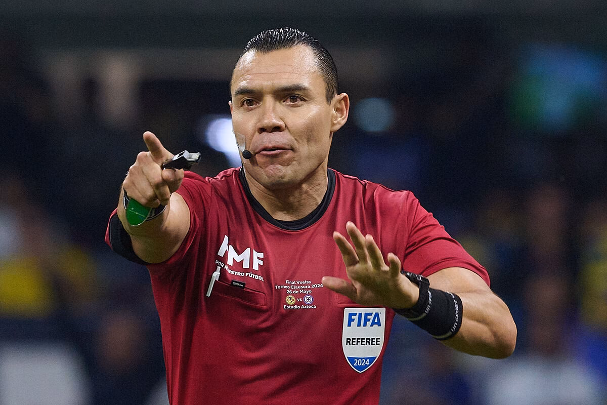 ¿Se puede ganar la vida siendo árbitro de fútbol?