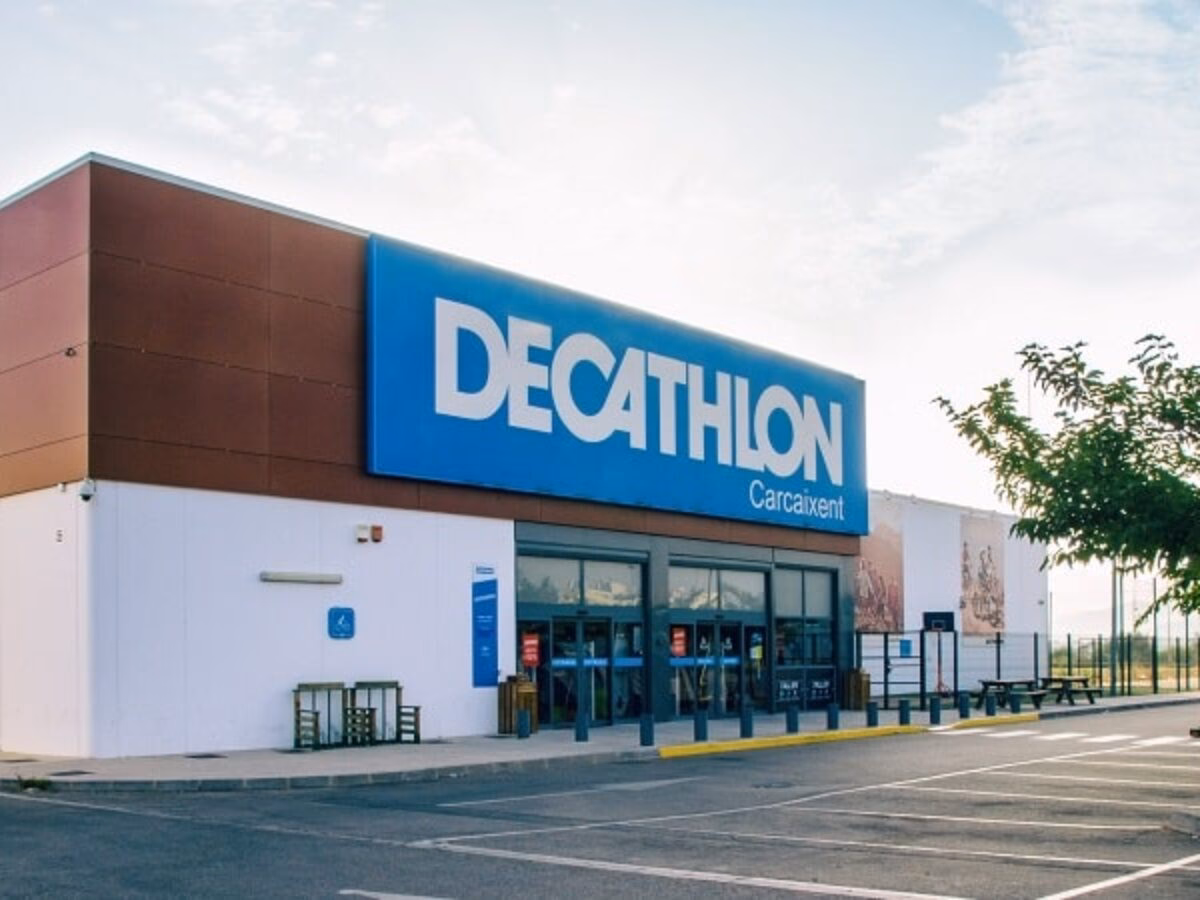¿Cuánto cobra una persona que trabaja en Decathlon?