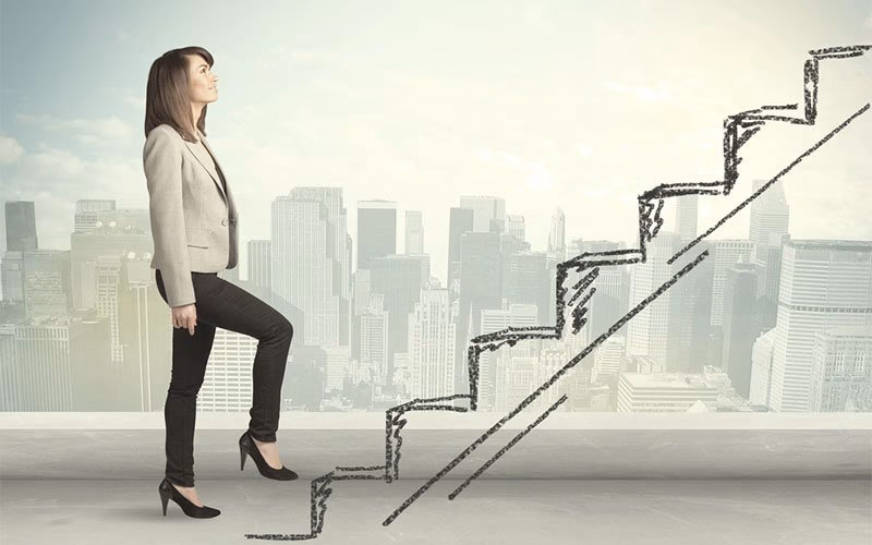 ¿Quién tiene derecho a ascender en el trabajo?