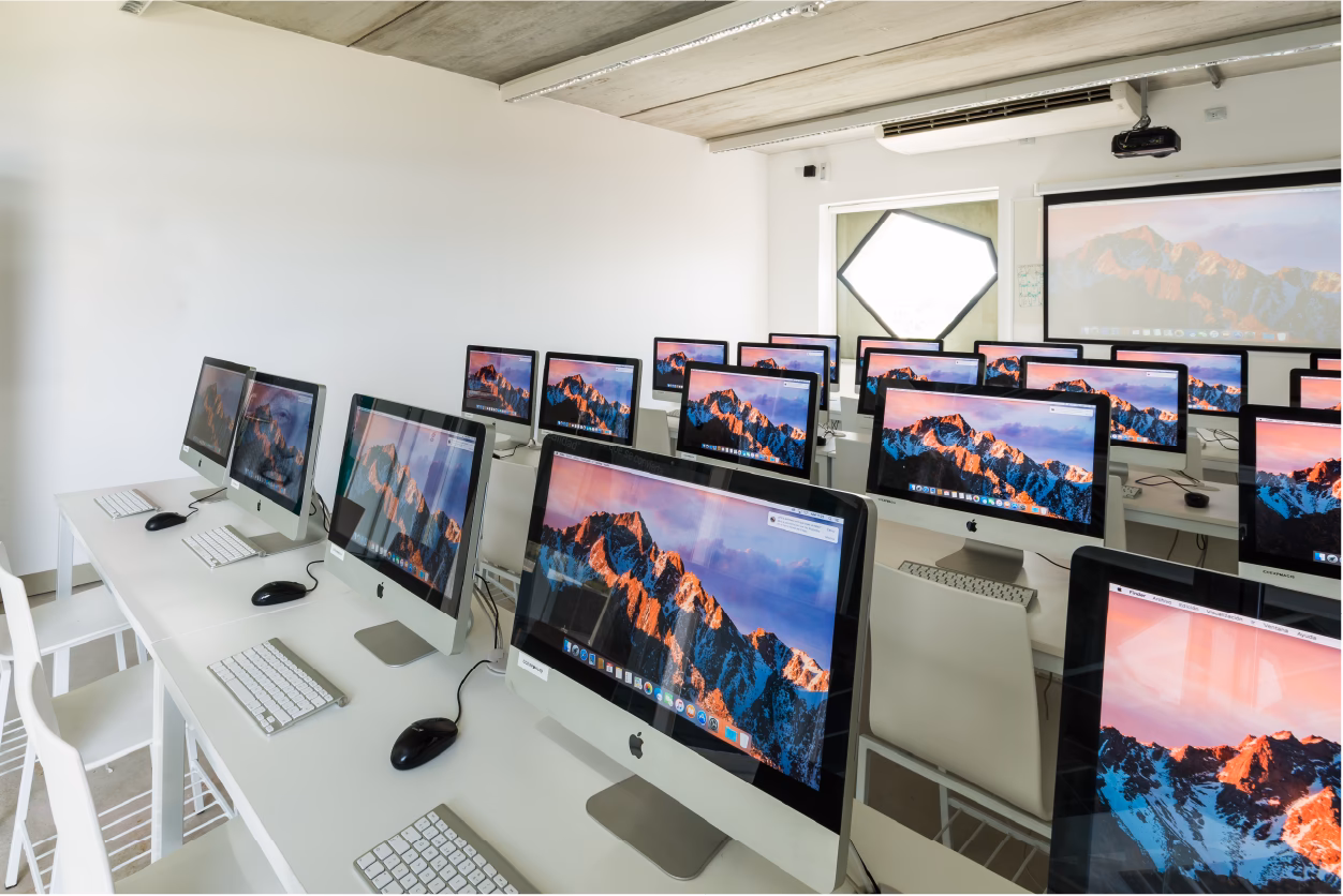 ¿Cuánto dura la carrera de diseño y animación digital?