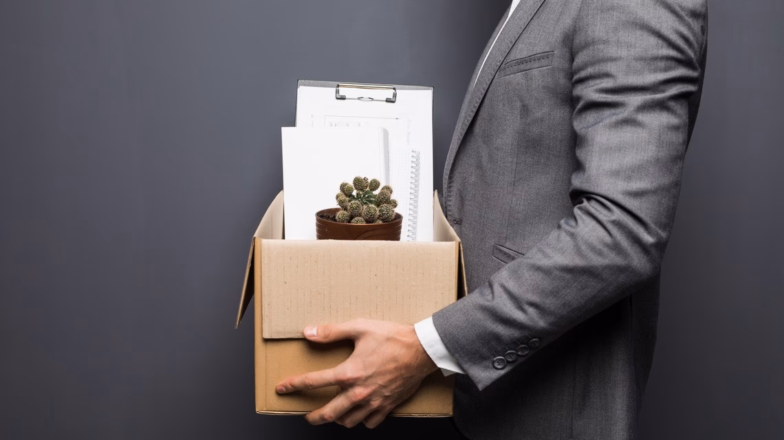 ¿Cómo hacer botar a alguien del trabajo?