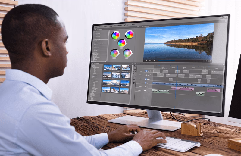 What does a freelance editor do?