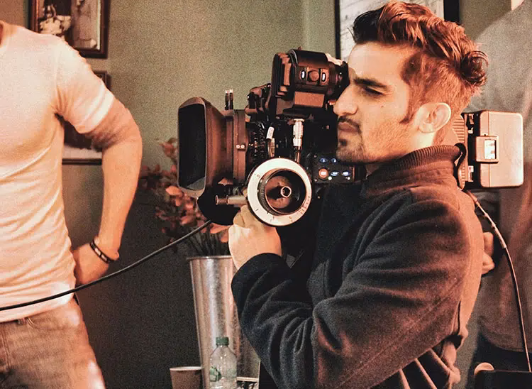 ¿Cuánto se gana en Artes Audiovisuales?