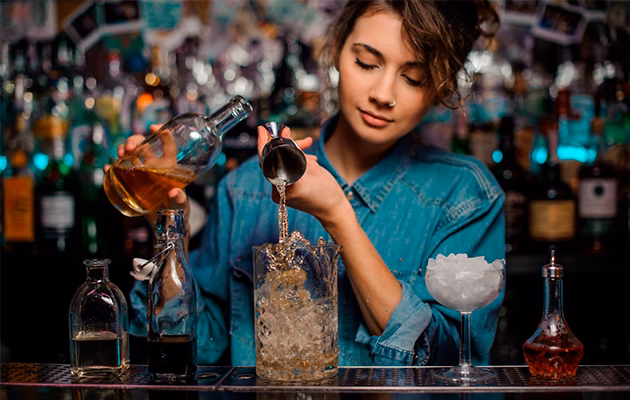 What is a bartenders helper called?