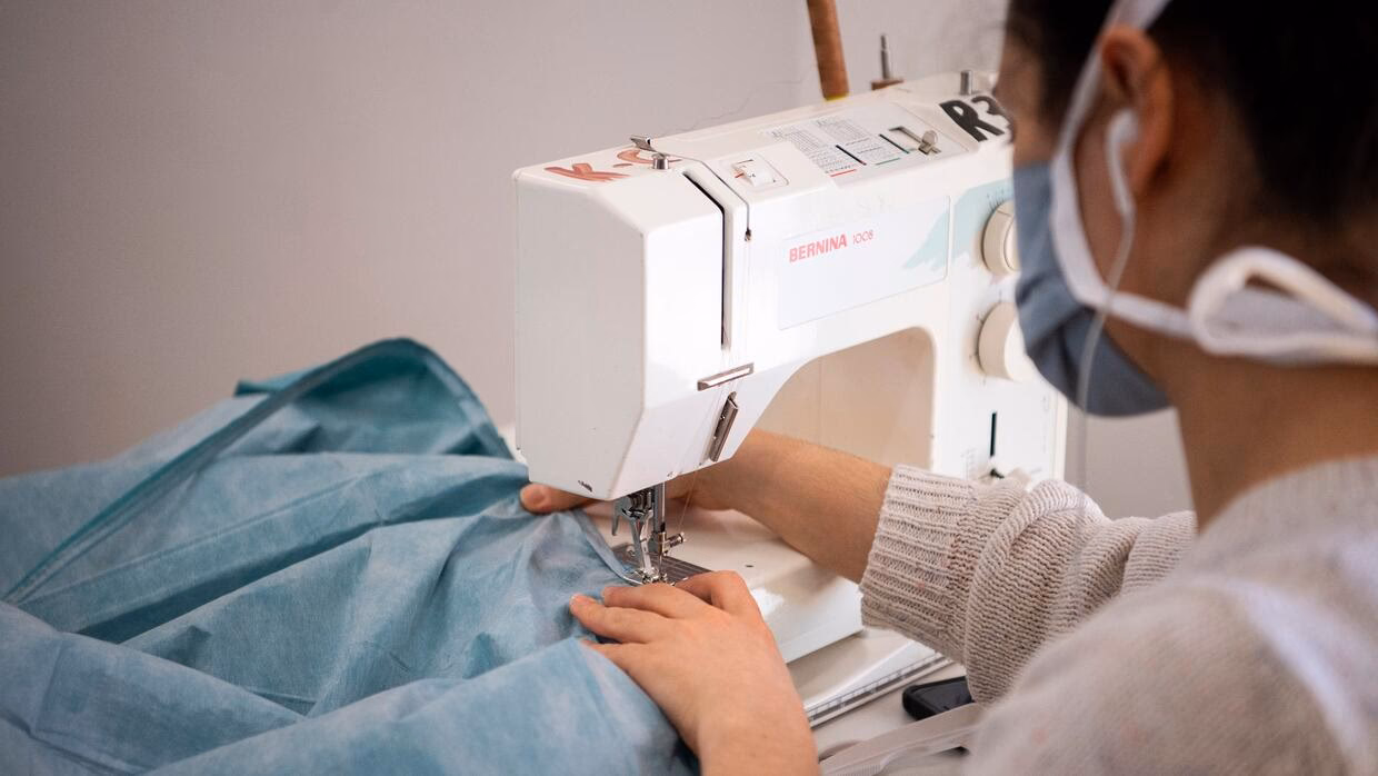 ¿Qué se necesita para trabajar en costura?