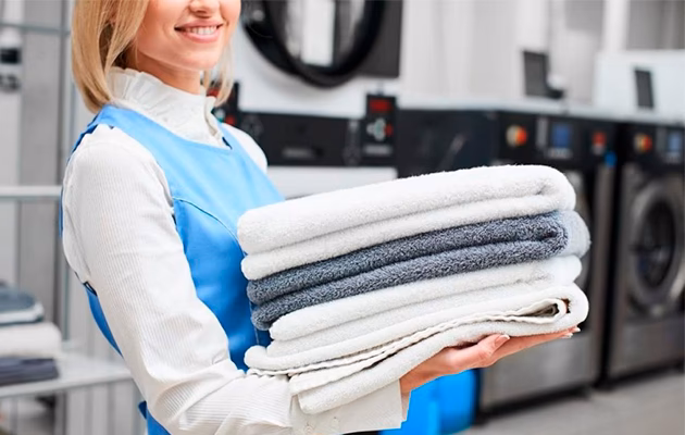¿Cuánto gana una persona que trabaja en lavandería?