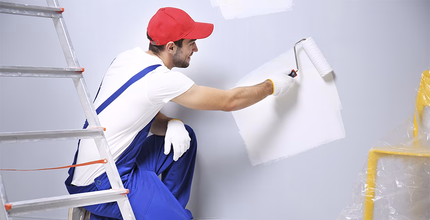 ¿Qué hay que estudiar para ser pintor de obra?