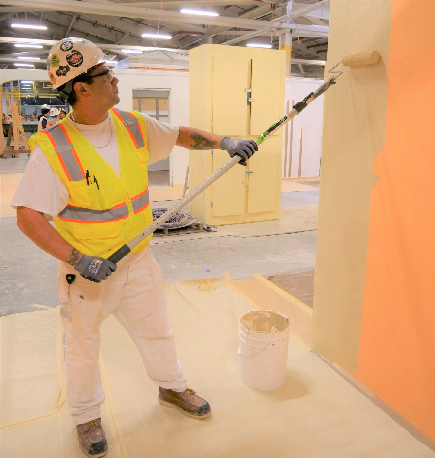 ¿Cuánto le pagan a un pintor por hora?