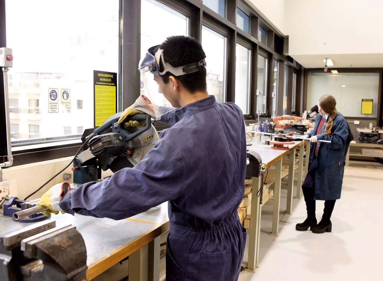 ¿Cuánto gana un diseñador industrial en Argentina?