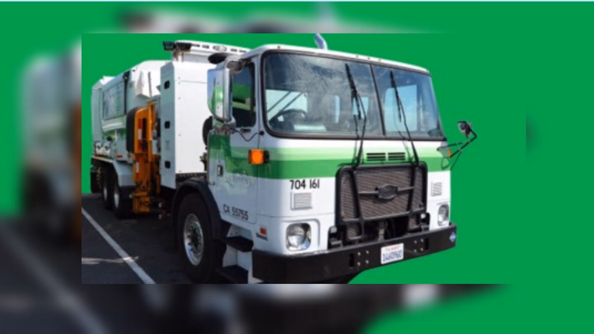 ¿Cuánto cobra un camión recolector de basura?