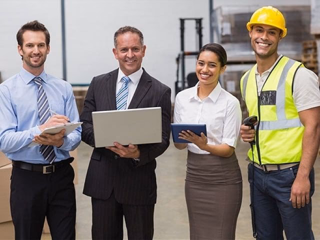 ¿Qué hace un especialista en logística?