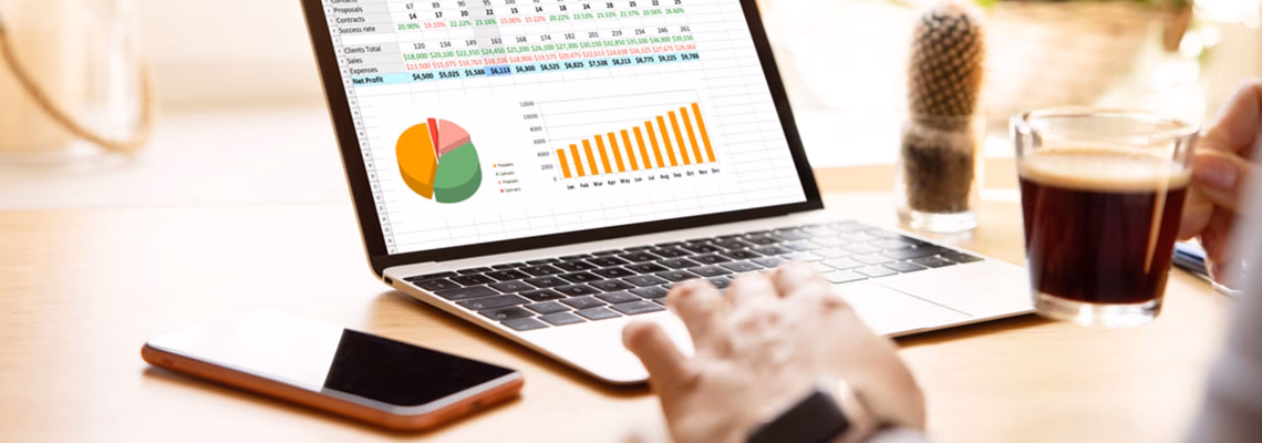 What is the salary of a freelance Excel worker?