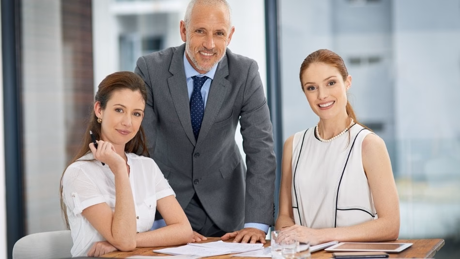 ¿Cuánto pagan en gestoría?