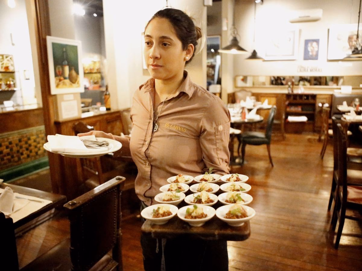 ¿Cuántas horas es un trabajo de media jornada?