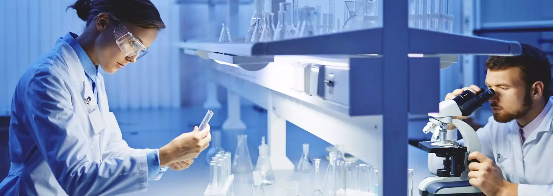 ¿Qué hace un empleado de sanidad?