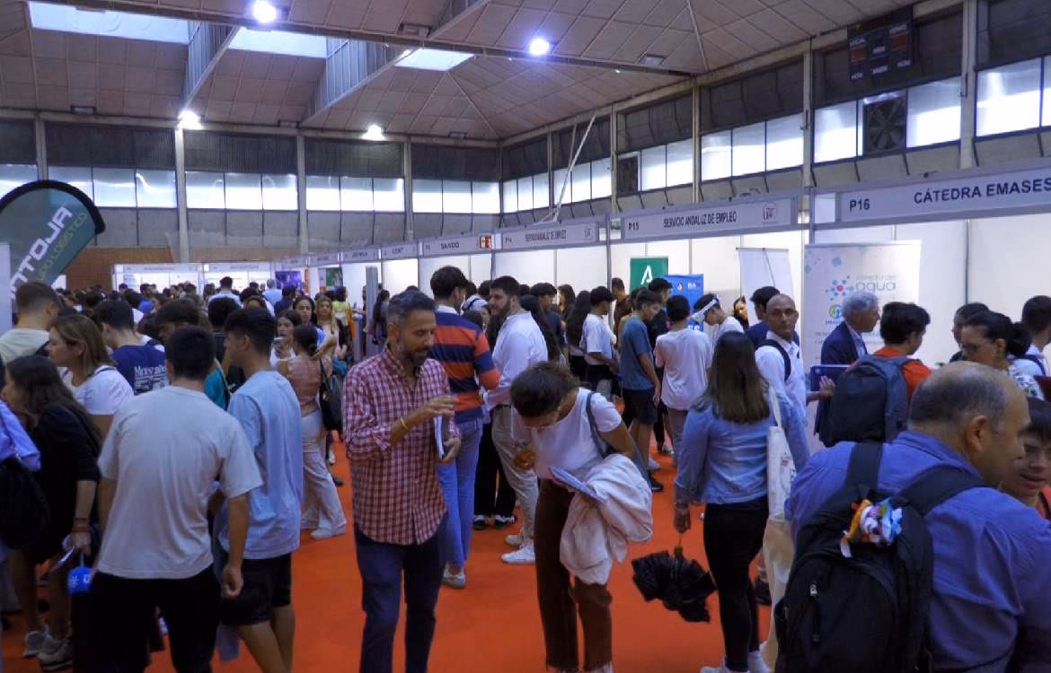 ¿Dónde hay más trabajo, Sevilla o Málaga?