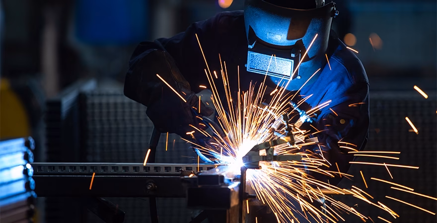 ¿Dónde ganan más dinero los soldadores MIG?