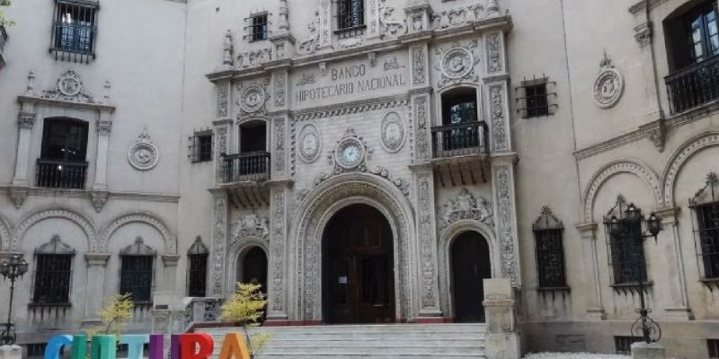 ¿Cuánto gana un chofer de turismo en Mendoza?