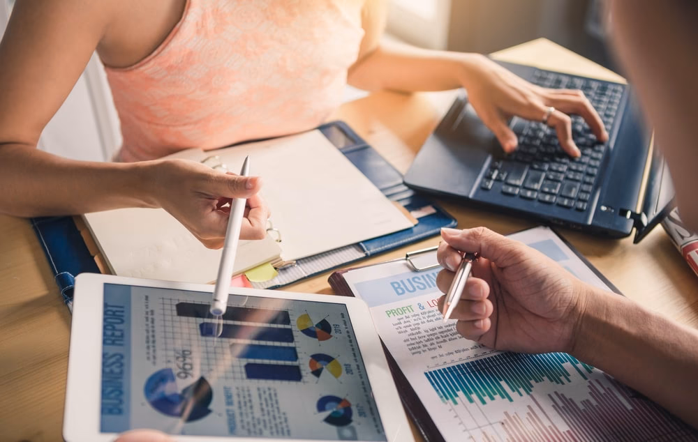 Qual o salário de quem trabalha com marketing digital?