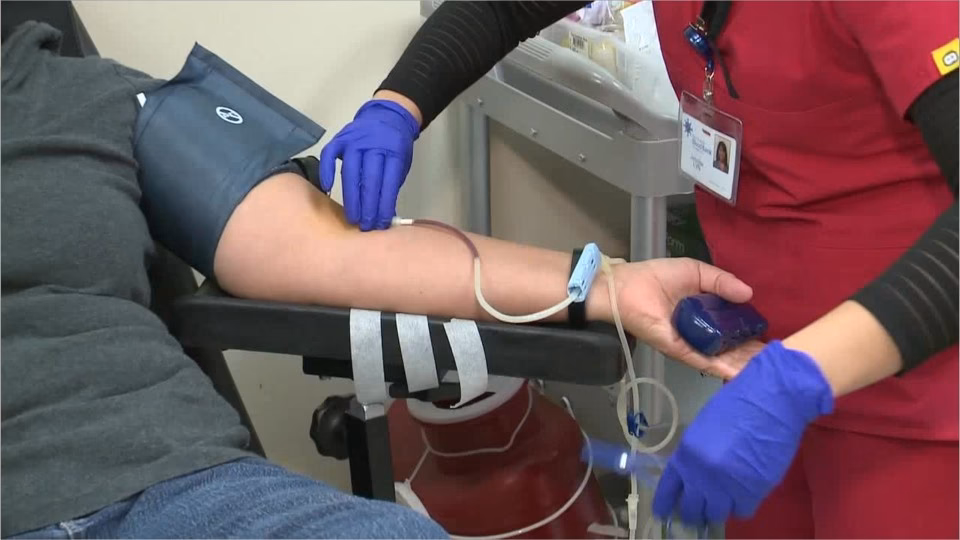 ¿Cómo se llama el trabajo cuando se extrae sangre?