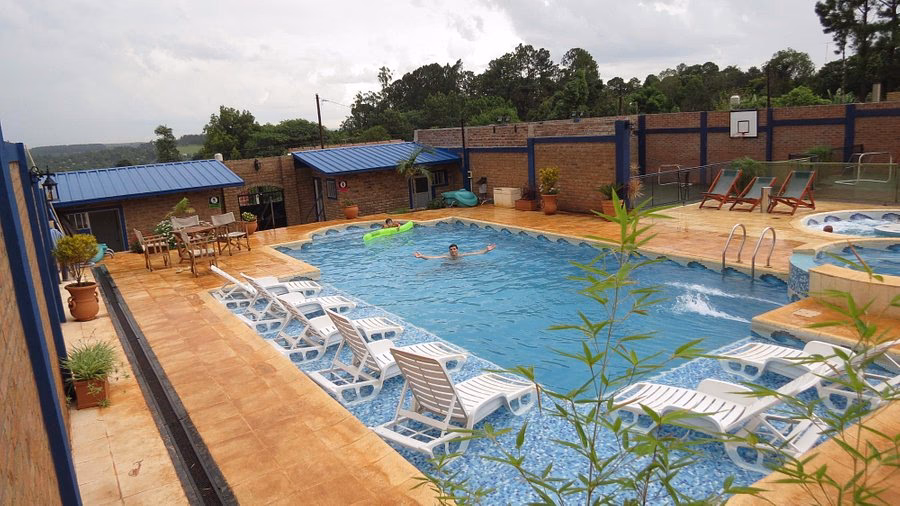 ¿Cuánto cuesta un pasaje a Jardín América, Misiones?