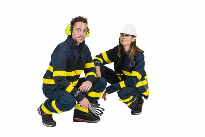 ¿Es el uniforme considerado Equipo de Protección Personal?