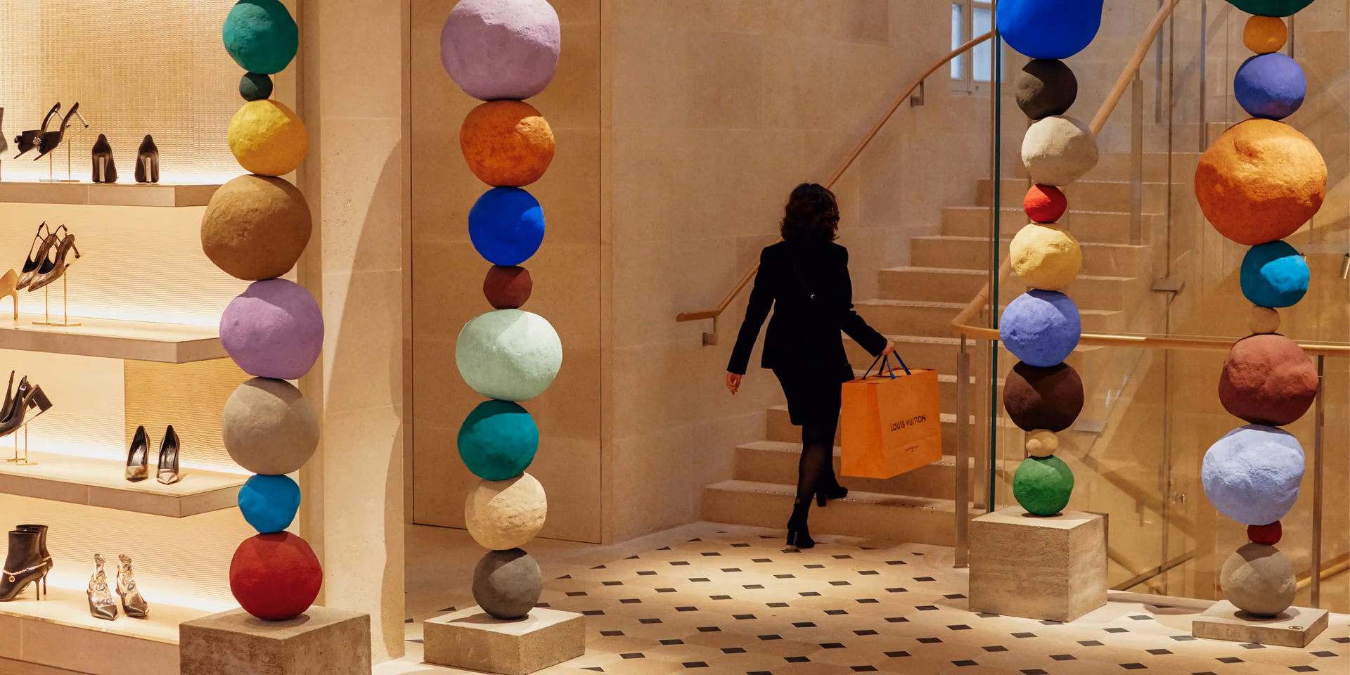 How many employees are there in Louis Vuitton?