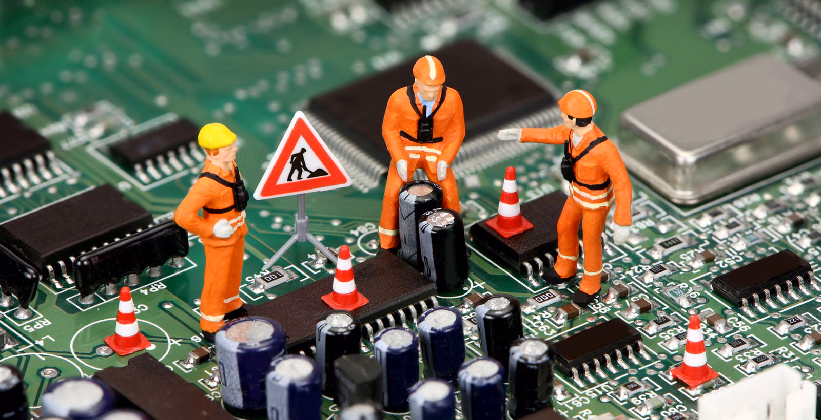 ¿Qué es un técnico de mantenimiento electrónico industrial?