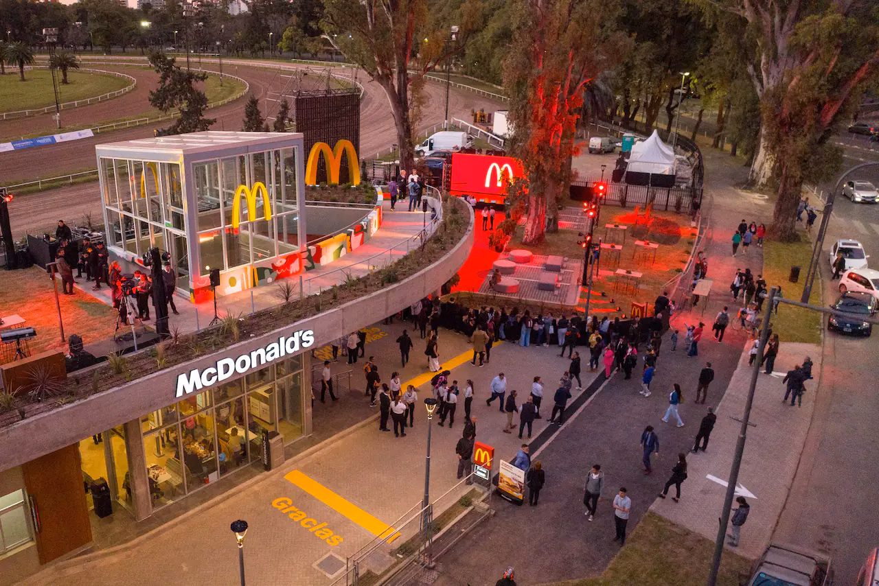 ¿Cuáles son los requisitos para trabajar en McDonald's Costa Rica?