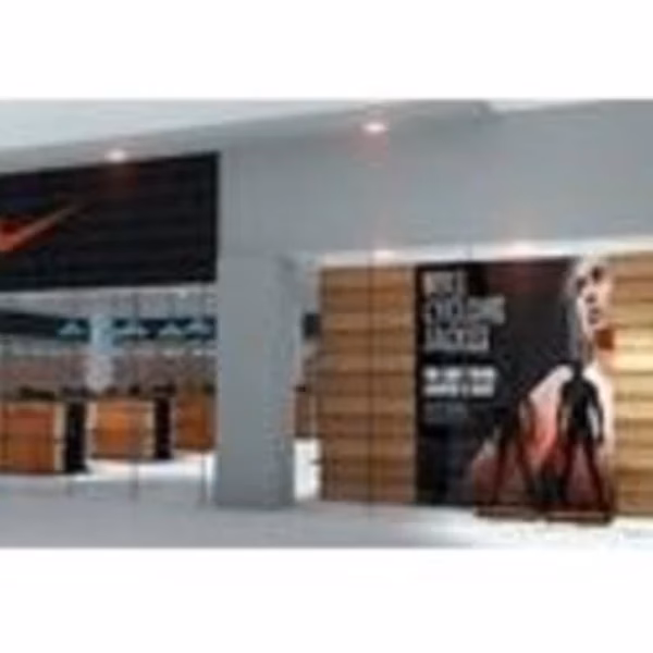 ¿Qué empresa trae Nike en Paraguay?