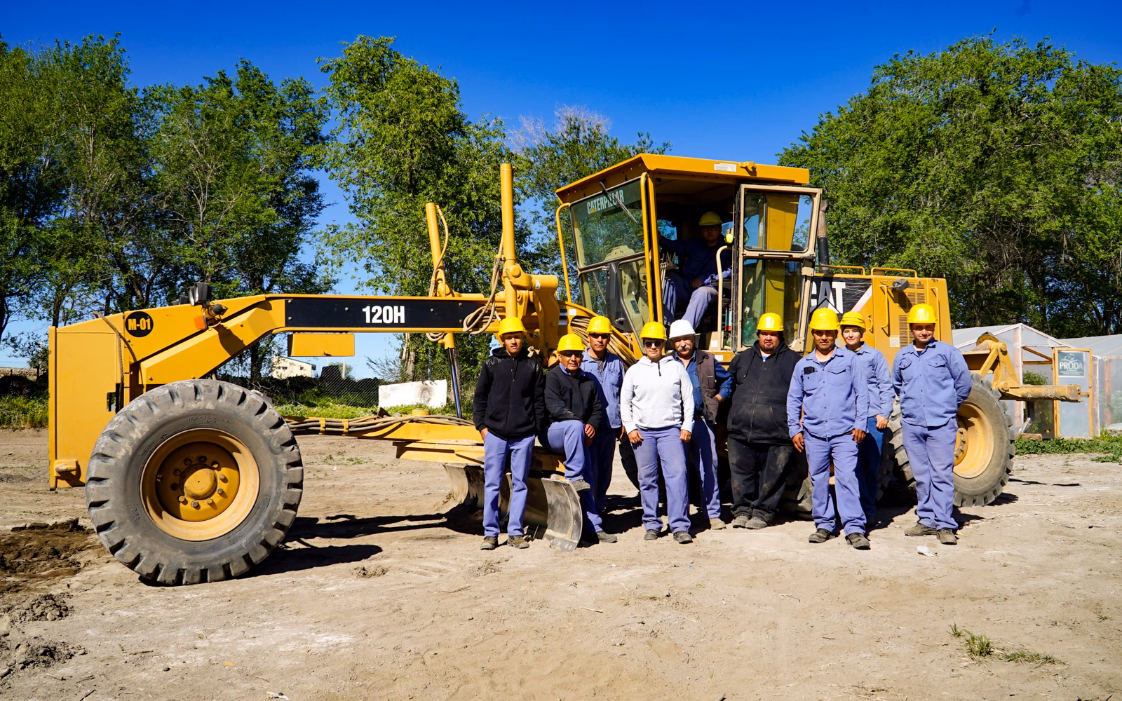 ¿Cuánto cobra un conductor de maquinaria pesada?