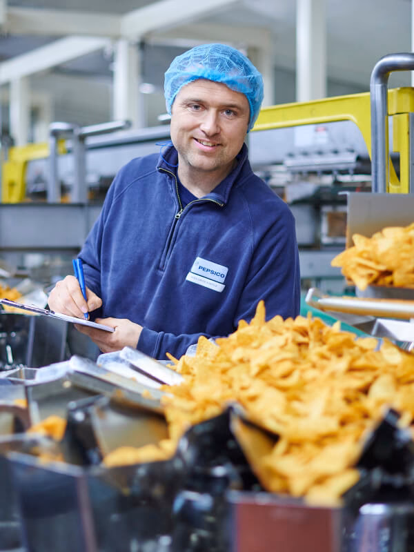 ¿Cuánto gana Pepsi Cola?