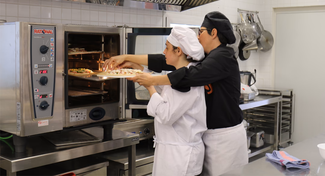 ¿Qué es el modelo de empleo con apoyo?