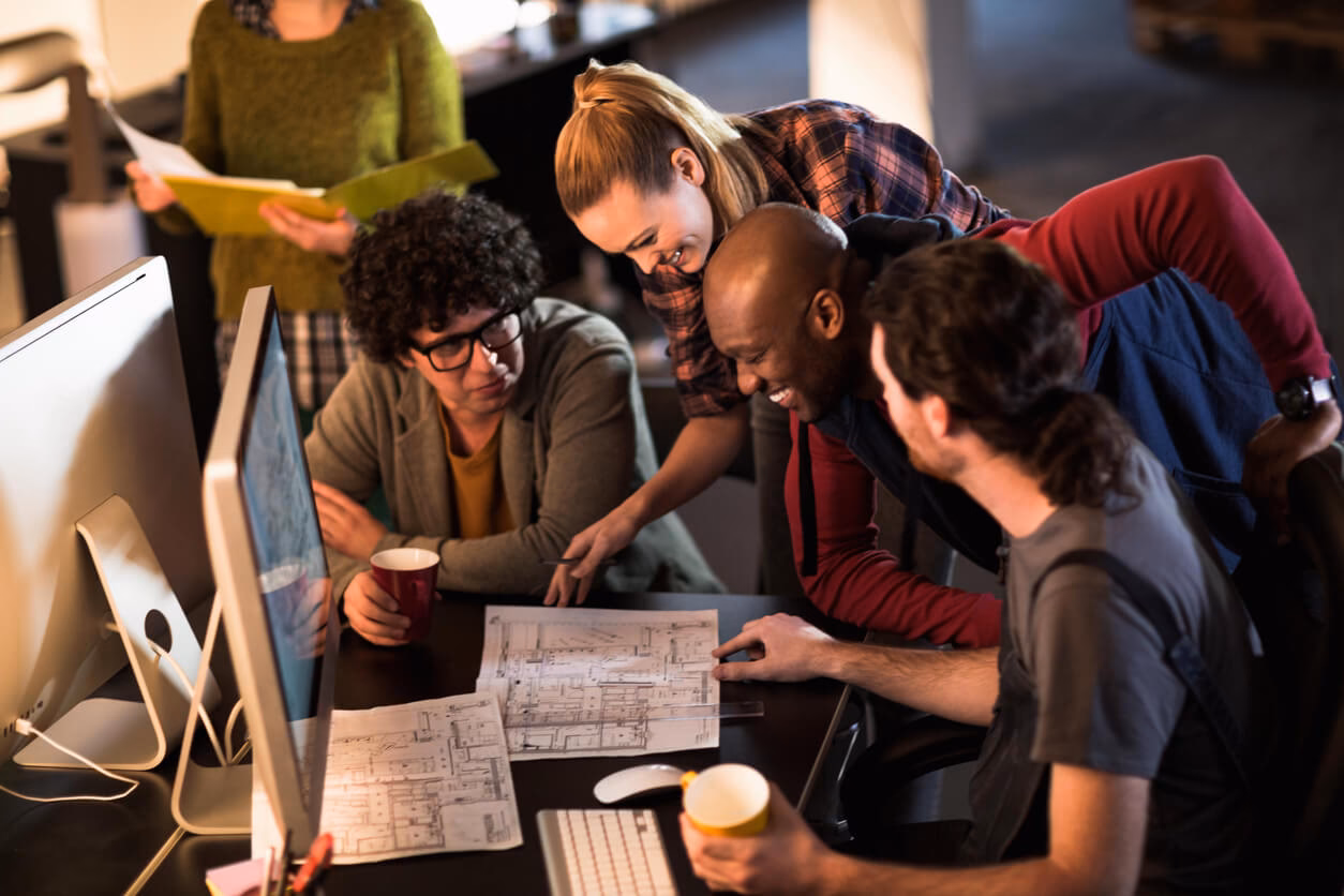¿Cuánto tiempo después de empezar un trabajo deberías conseguir un contrato?