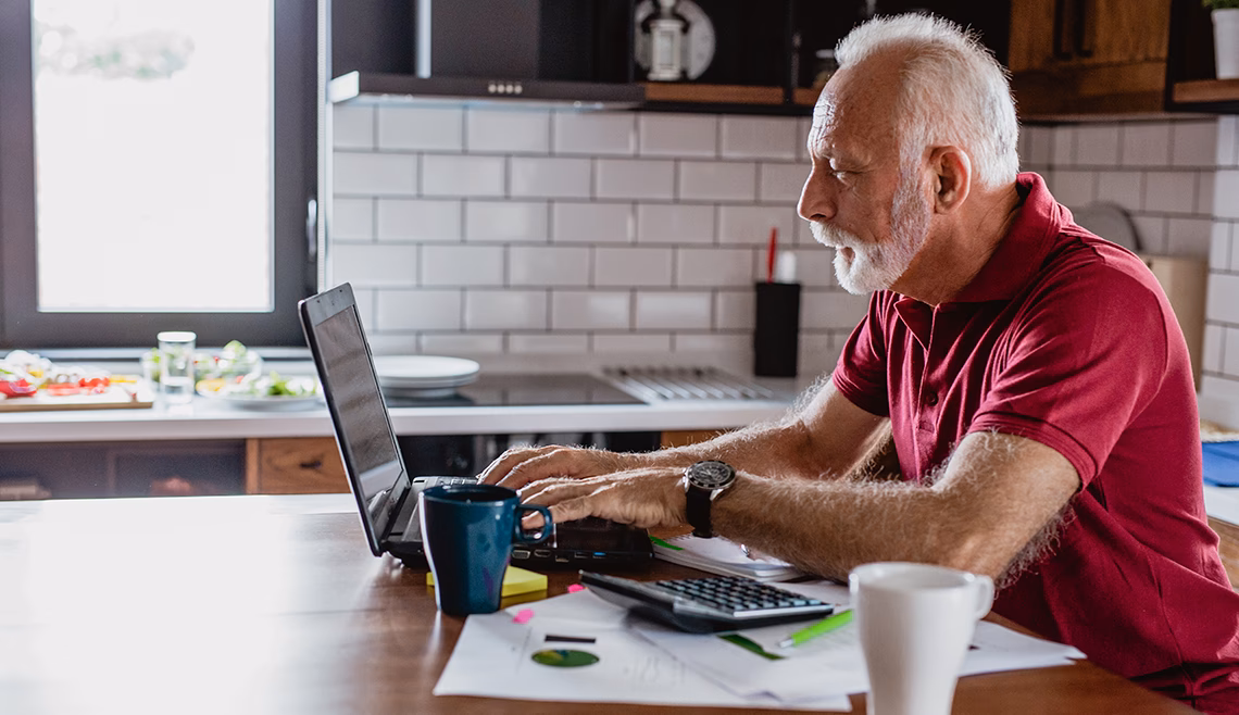 ¿Qué programas hay para los adultos mayores?