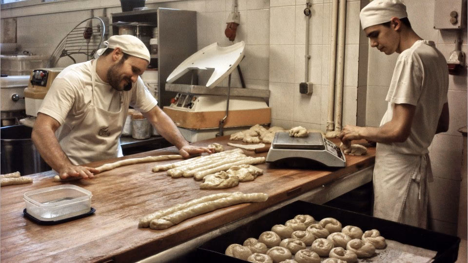 ¿Qué puestos de trabajo hay en una pastelería?