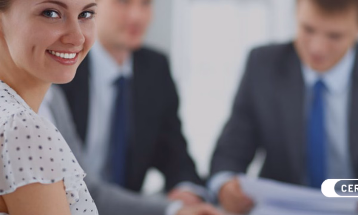 ¿Qué tipo de título se necesita para trabajar en un banco?