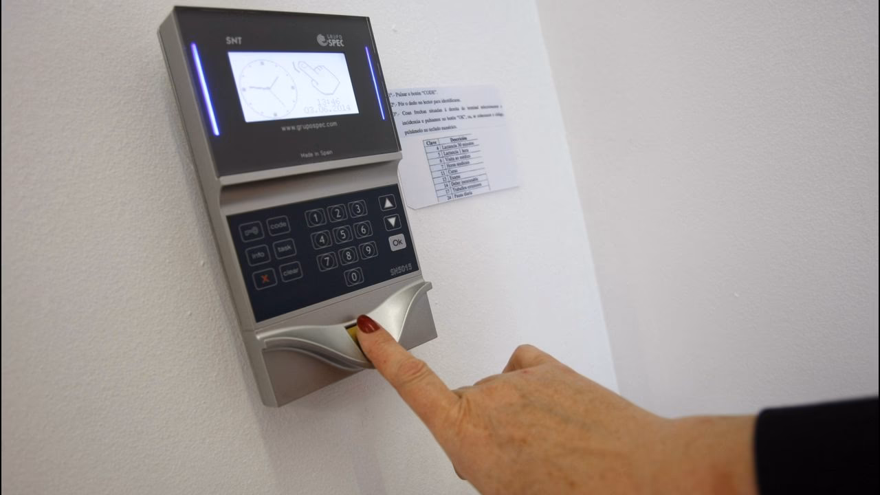 ¿Cómo funciona el fichaje en el trabajo?